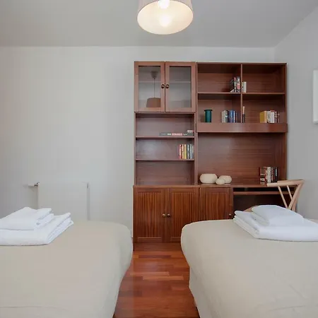 Liiiving In | Bright Light * Oporto