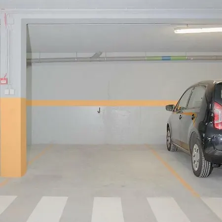 דירה Liiiving In | Bright Light פורטו