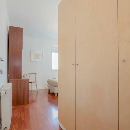 Lejlighed Liiiving In | Bright Light Porto